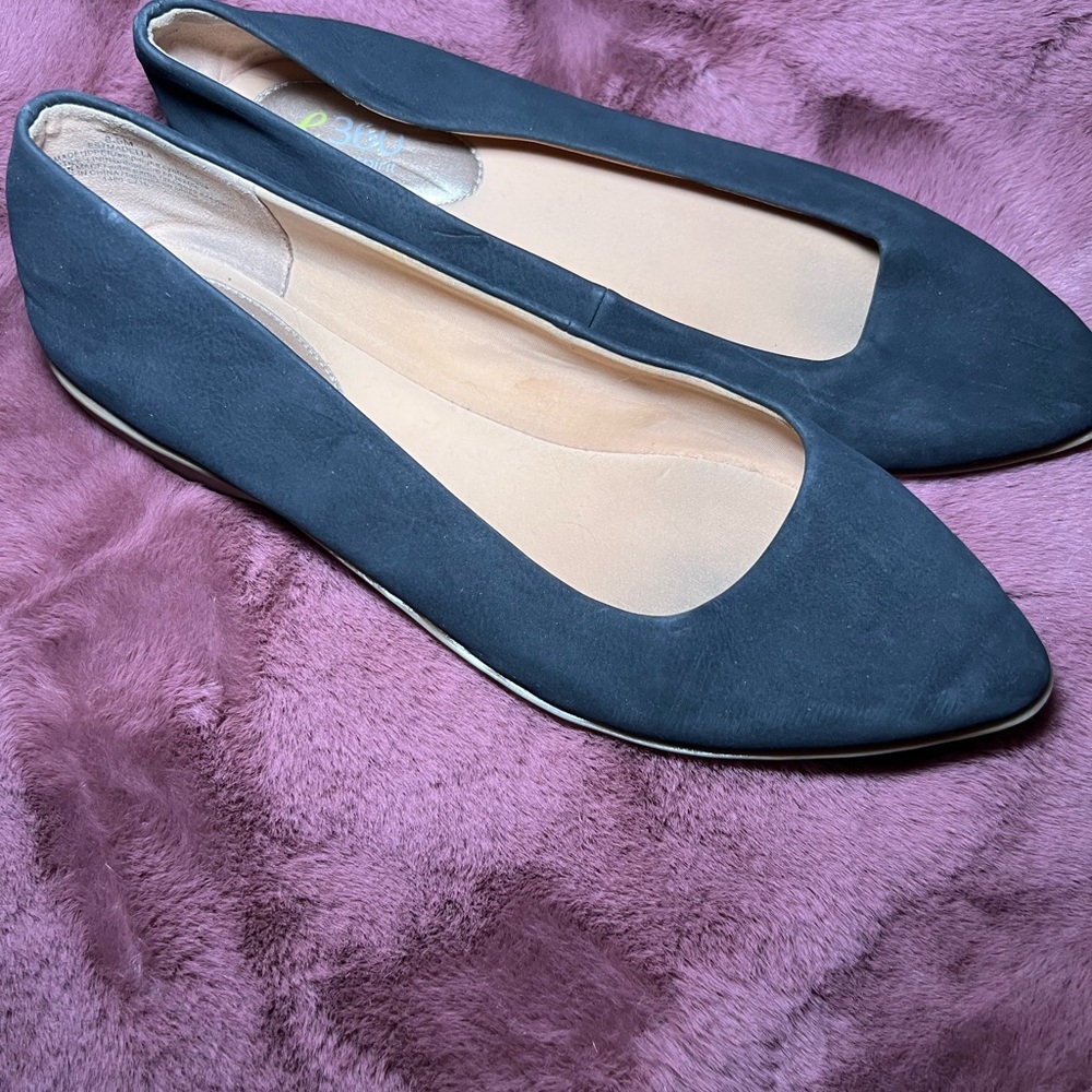 E360 Black Flats